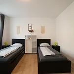Schoene 78m2, 3 Schlafzimmer, 2 Baeder, Zentrumnah, 1og