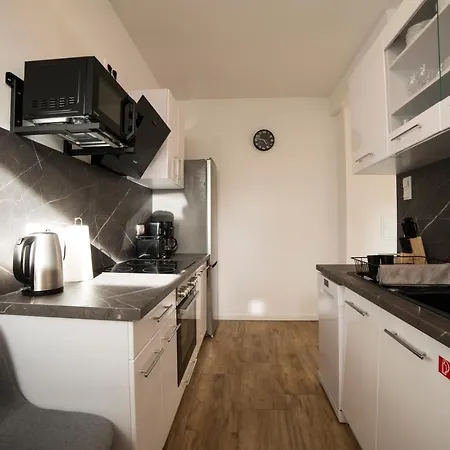 Apartmán Schoene 78m2, 3 Schlafzimmer, 2 Baeder, Zentrumnah, 1og Erfurt