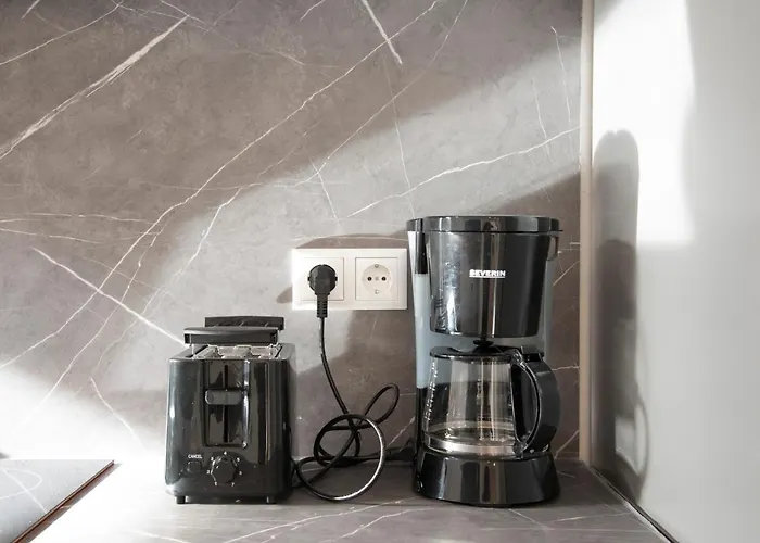 Schoene 78m2, 3 Schlafzimmer, 2 Baeder, Zentrumnah, 1og